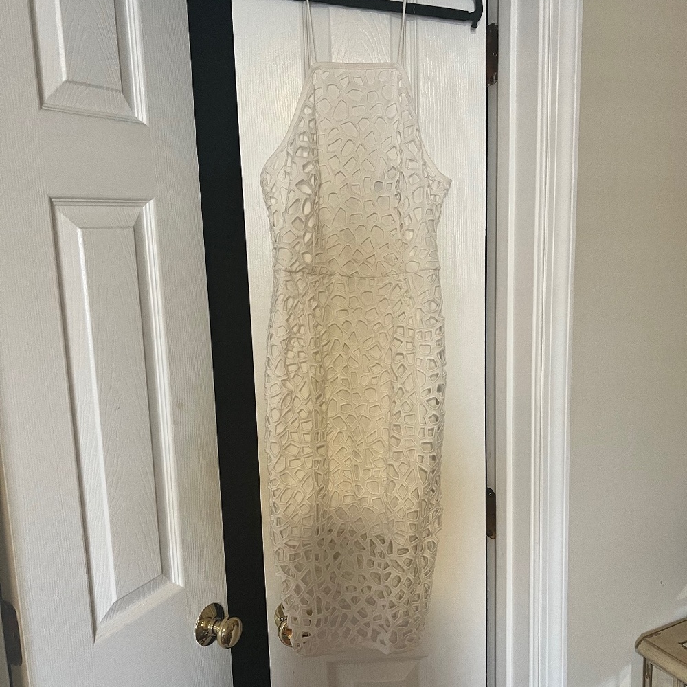 Gorgeous white H&M dress featuring slip and eyelet